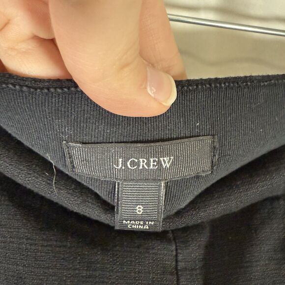 J. Crew Shorts Women's 8 Black Pleated Pockets Cotton Blend Side Zip 2.5" Inseam - Picture 4 of 8